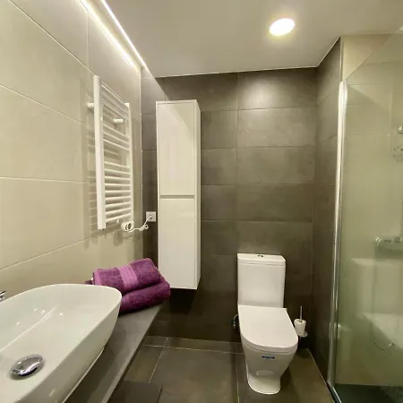 Gold Dreem Les Corts Apartment Barcelona