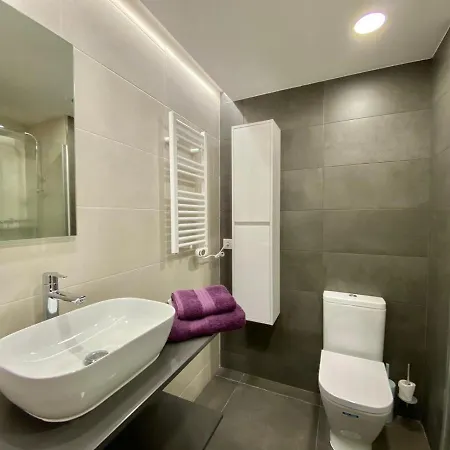 Gold Dreem Les Corts Apartment