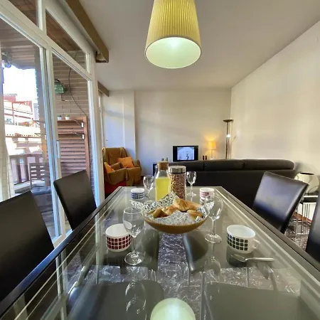 Gold Dreem Les Corts Apartment