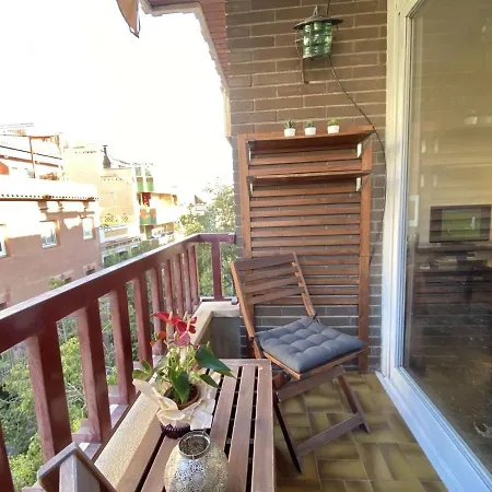 Gold Dreem Les Corts Apartment