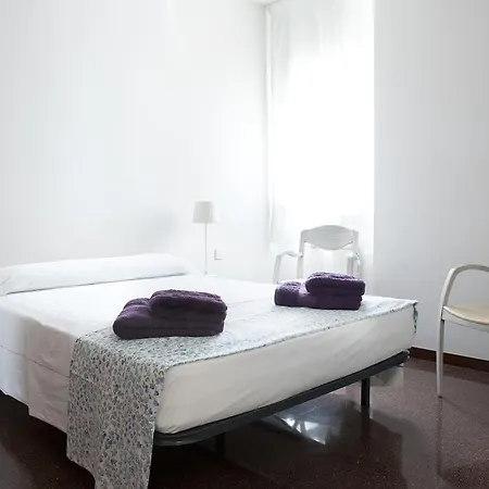 Gold Dreem Les Corts Apartment Barcelona